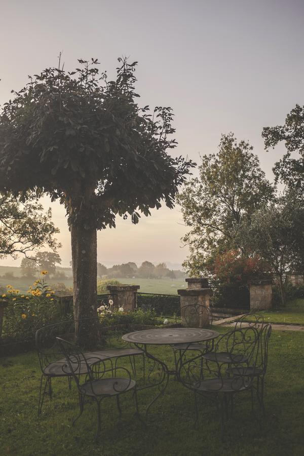 Monastere De Brucourt Bed & Breakfast エクステリア 写真
