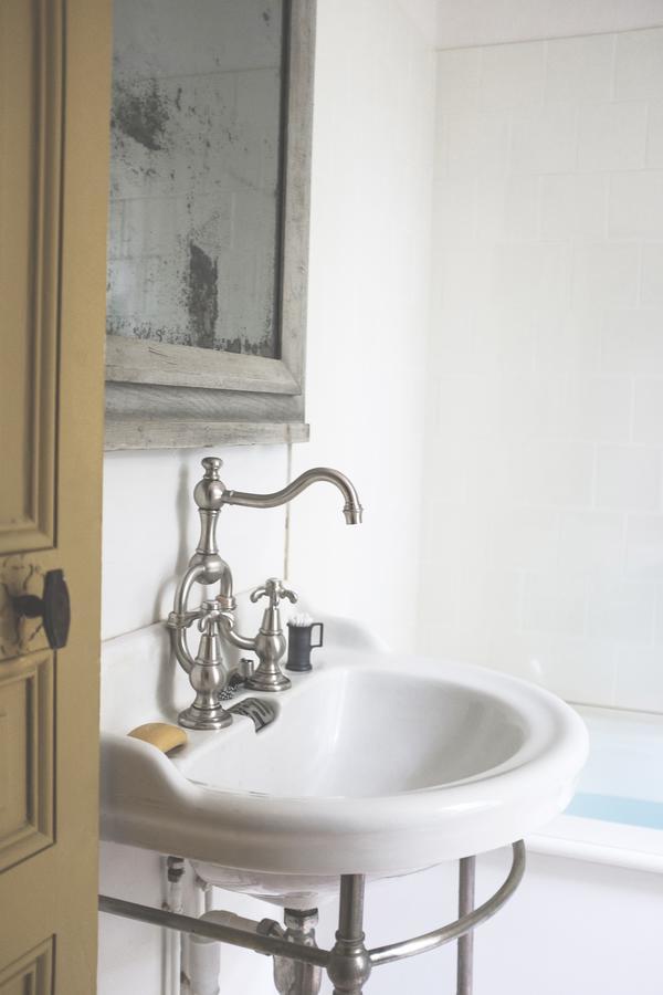 Monastere De Brucourt Bed & Breakfast エクステリア 写真